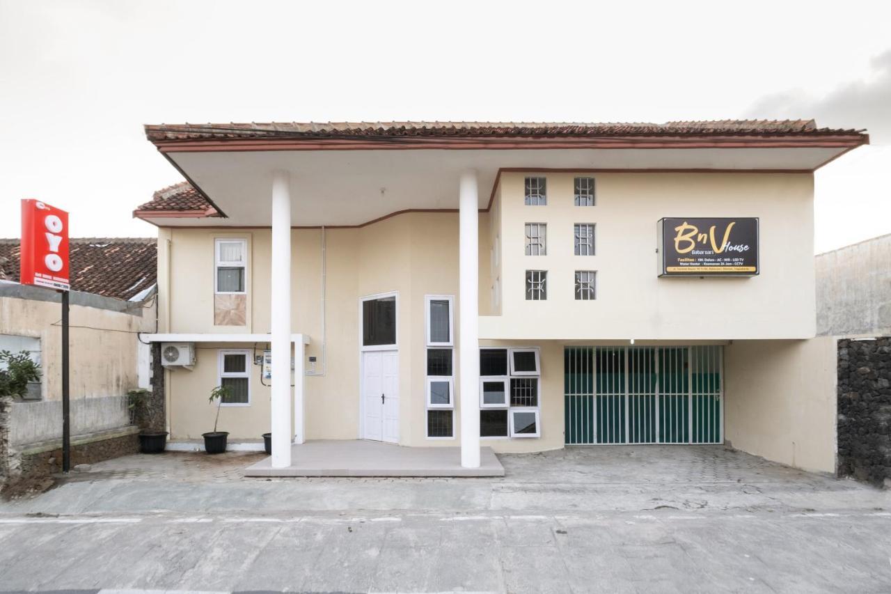 Oyo 2173 Bnv House Babarsari Hotel Maguwo Ngoại thất bức ảnh